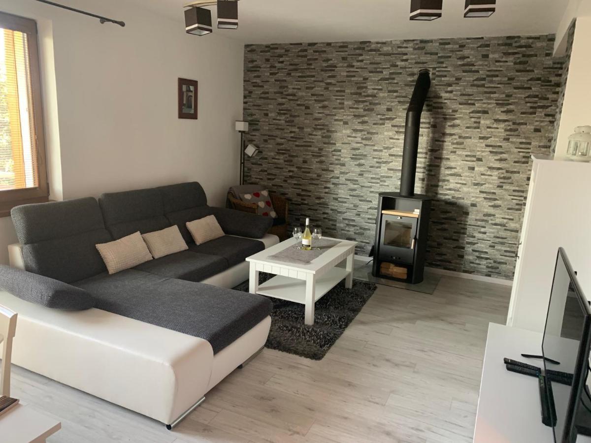 Apartman Lesnicek Stara Lesna Ngoại thất bức ảnh
